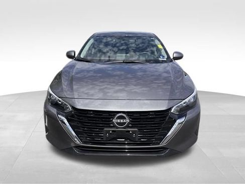Used 2025 Nissan Sentra SV w/ All-Weather Package FWD image 11