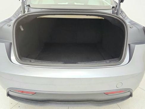 Used 2025 Tesla Model 3 Long Range RWD image 29