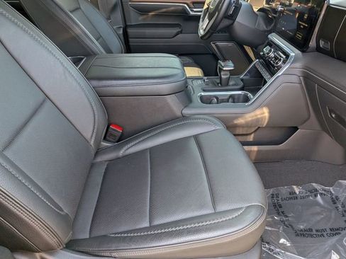 Used 2023 GMC Sierra 1500 Denali w/ Technology Package AWD/4WD image 30