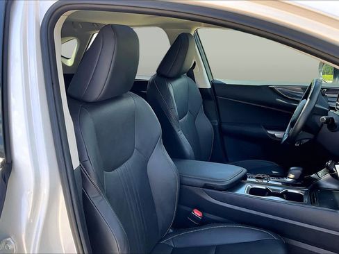 Used 2025 Lexus NX 350 AWD w/ Premium Package image 9
