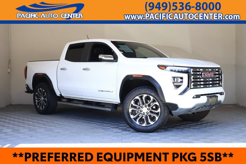 Used 2023 GMC Canyon Denali AWD/4WD image 1