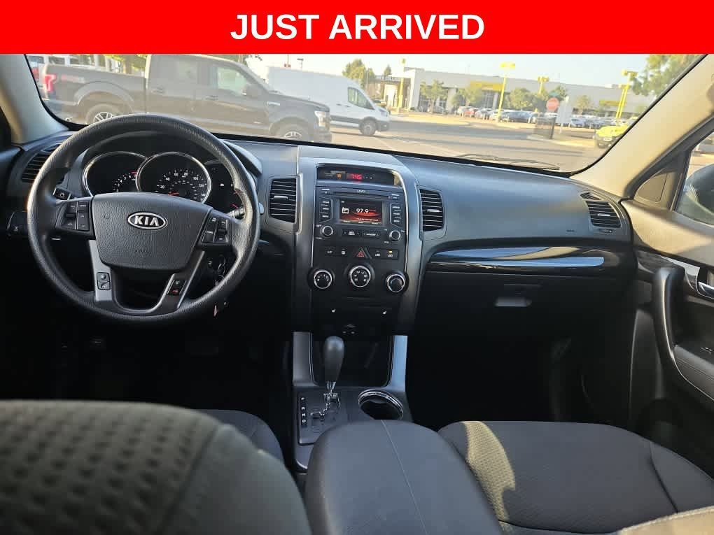 Used 2013 Kia Sorento LX w/ Convenience Pkg AWD/4WD image 11