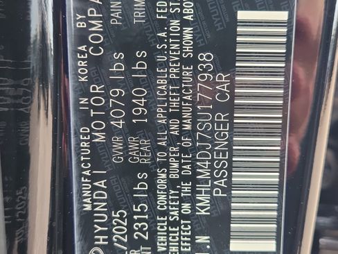 Certified 2025 Hyundai Elantra Hybrid FWD image 32