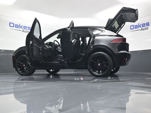 Used 2021 Jaguar E-PACE SE image 62