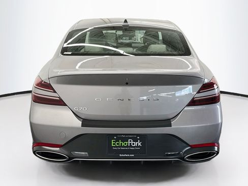 Used 2025 Genesis G70 2.5T RWD image 7