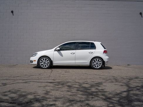 Used 2011 Volkswagen Golf TDI w/ Navigation Pkg FWD image 2
