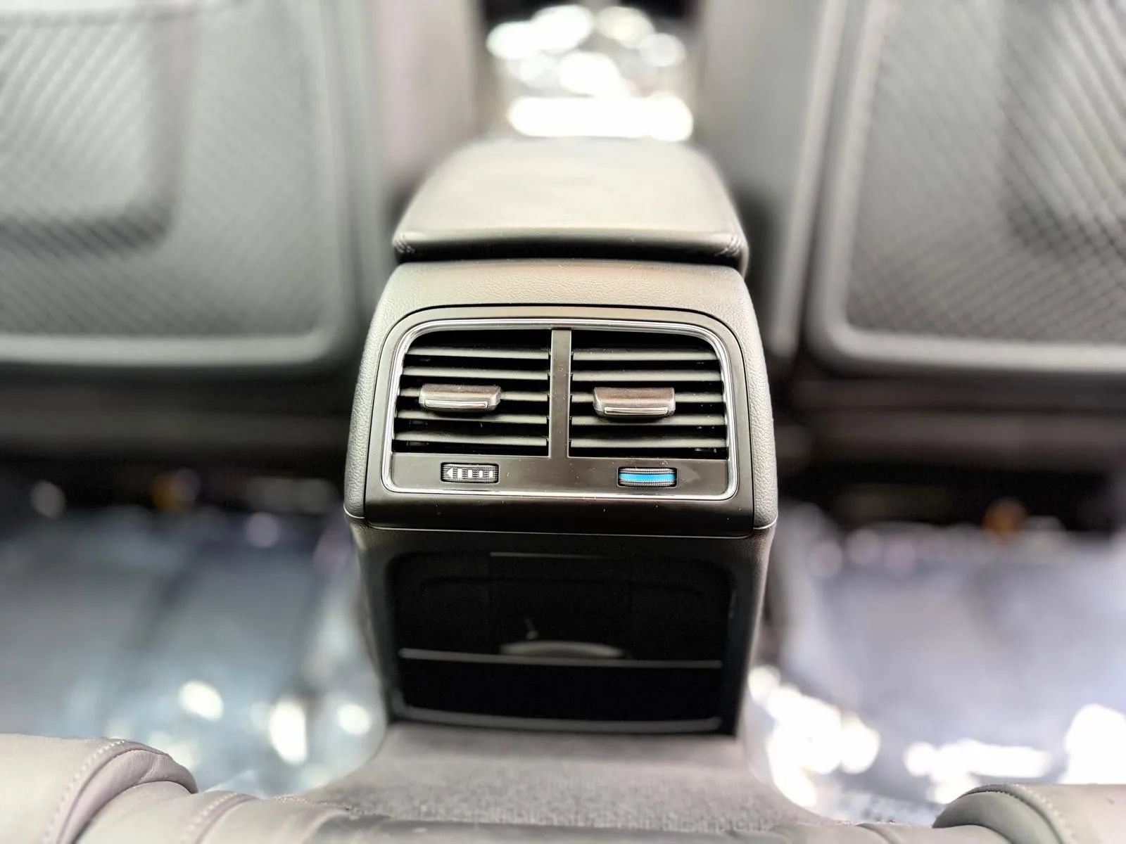 Used 2009 Audi S5 4.2 AWD/4WD image 25