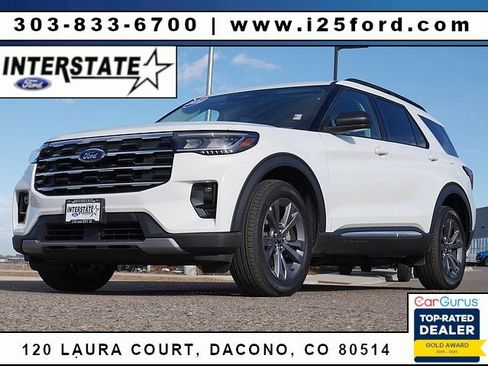 Used 2025 Ford Explorer Active w/ Active Comfort Package image 1