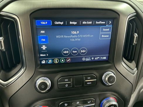 Used 2022 GMC Sierra 1500 Denali w/ Denali Premium Package image 14