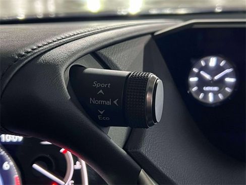 Certified 2021 Lexus ES 250 w/ Premium Package image 32