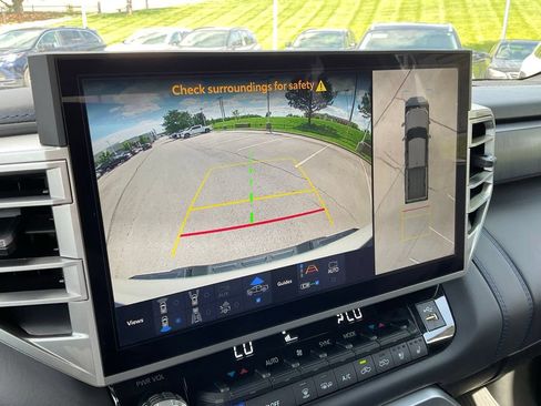 Certified 2025 Toyota Tundra Platinum w/ TRD Performance Package (TMS) AWD/4WD image 16