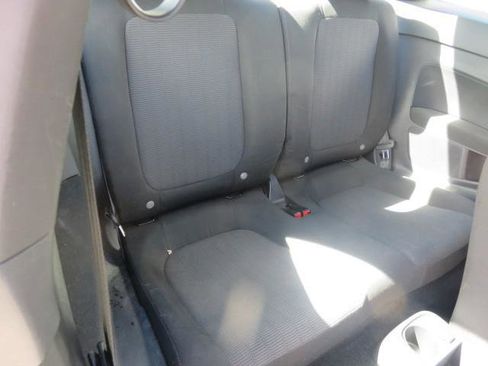 Used 2013 Volkswagen Beetle 2.5 image 24