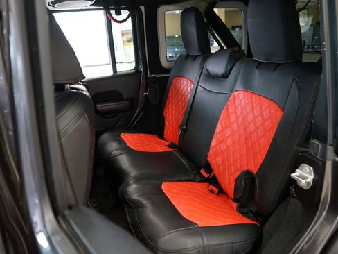 Used 2020 Jeep Wrangler Unlimited Sport image 45