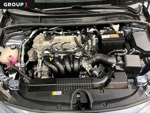 Used 2021 Toyota Corolla LE FWD image 32