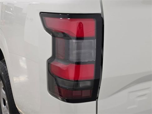 Used 2023 Nissan Frontier S w/ Technology Package image 31