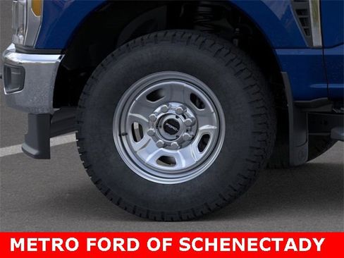 New 2026 Ford F350 XL w/ XL Chrome Package image 19