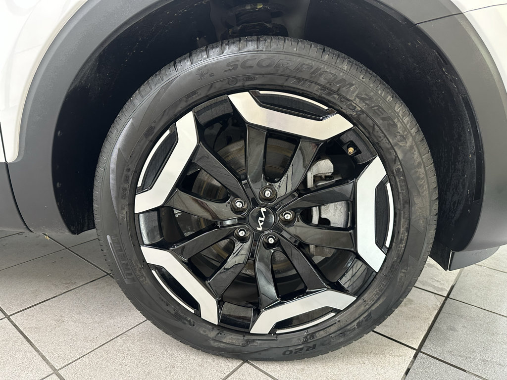 Used 2025 Kia Telluride S AWD/4WD image 15