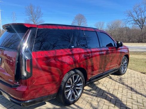 Used 2021 Cadillac Escalade Sport w/ Driver Assist Tech Package image 14
