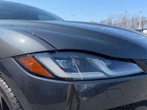 Used 2023 Jaguar F-PACE S image 10