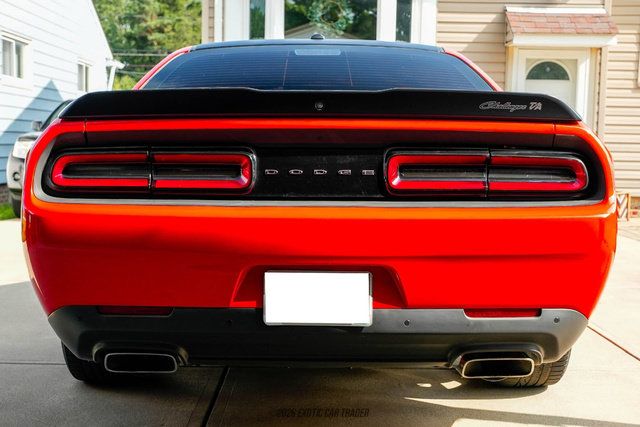 Used 2017 Dodge Challenger R/T w/ Quick Order Package 22P T/A RWD image 7