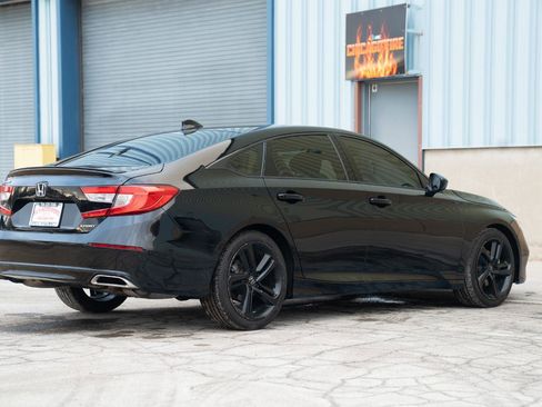 Used 2020 Honda Accord Sport image 13