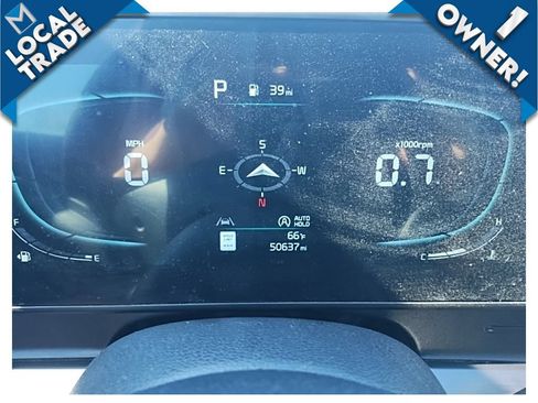 Used 2025 Kia Sportage EX FWD image 9