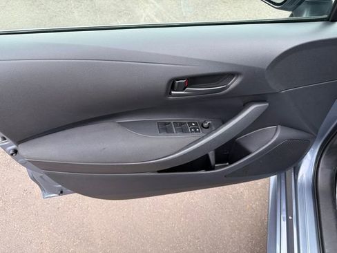 Used 2024 Toyota Corolla LE image 4