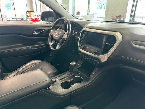 Used 2018 GMC Acadia SLT image 34