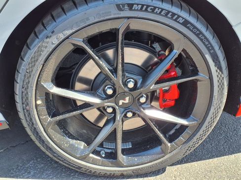 New 2025 Hyundai Elantra N image 5