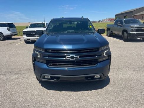 Used 2021 Chevrolet Silverado 1500 RST AWD/4WD image 2