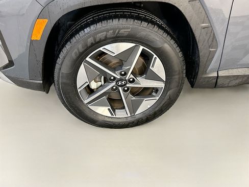 Used 2025 Hyundai Tucson SEL AWD/4WD image 11