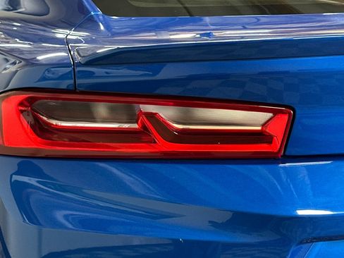 Used 2016 Chevrolet Camaro LT RWD image 44