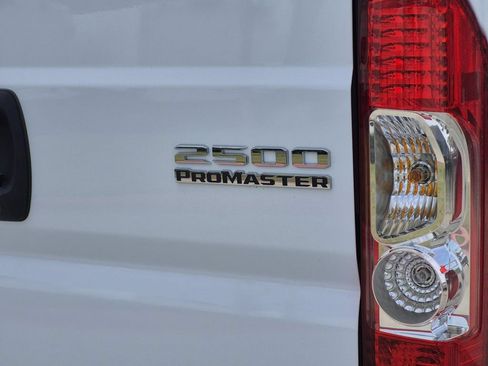 New 2026 RAM ProMaster 2500 w/ Convenience Group FWD image 4