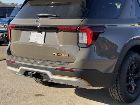 New 2026 Ford Explorer Tremor image 34