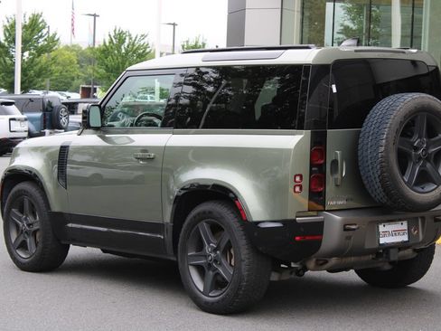 Used 2022 Land Rover Defender 90 X-Dynamic SE AWD/4WD image 5