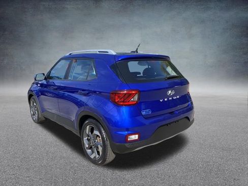 Used 2023 Hyundai Venue SEL w/ Cargo Package FWD image 24