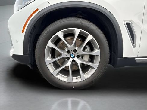 Used 2019 BMW X5 xDrive40i w/ Premium Package 2 AWD/4WD image 27