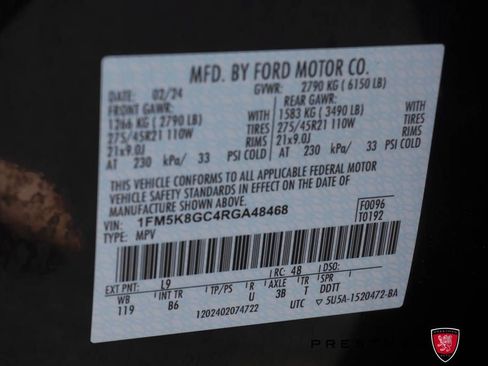 Used 2024 Ford Explorer ST w/ Equipment Group 401A AWD/4WD image 30