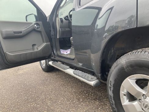 Used 2010 Nissan Xterra S image 6