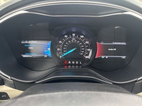 Used 2020 Ford Fusion SE image 19