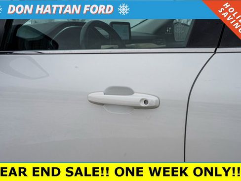 Used 2021 Ford Escape Titanium w/ Titanium Elite Package image 33