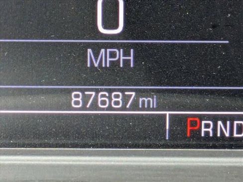 Used 2019 Chevrolet Tahoe LT image 11