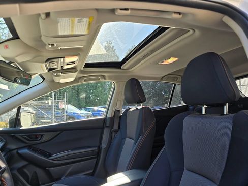 Used 2021 Subaru Crosstrek 2.0i Premium w/ Moonroof Package AWD/4WD image 12