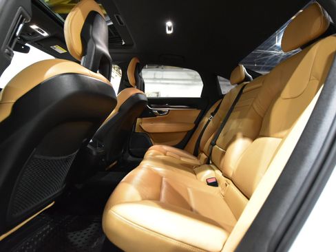 Used 2017 Volvo S90 T6 Momentum w/ Vision Package image 42