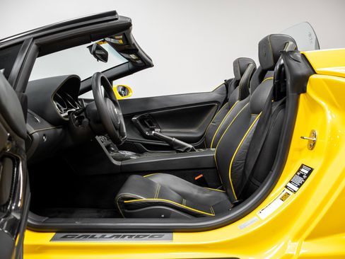 Used 2007 Lamborghini Gallardo Spyder image 6