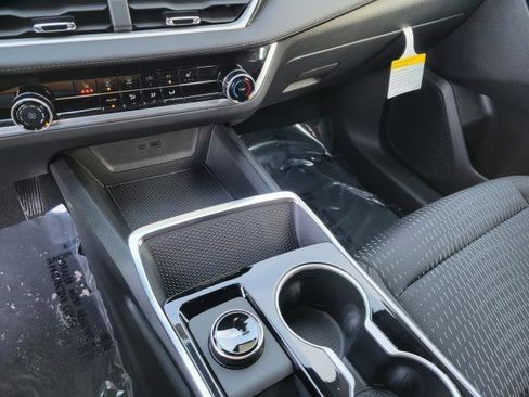 New 2026 Chevrolet Equinox LT w/ Safety and Technology Package image 29