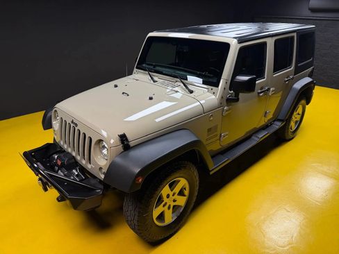 Used 2017 Jeep Wrangler Unlimited Sport w/ Quick Order Package 23S AWD/4WD image 39