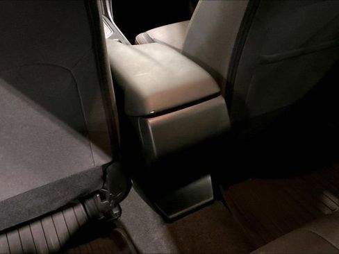 Used 2020 Subaru Crosstrek 2.0i Premium image 34