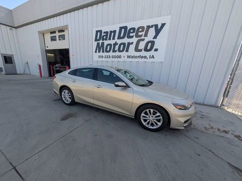 Used 2016 Chevrolet Malibu LT image 22