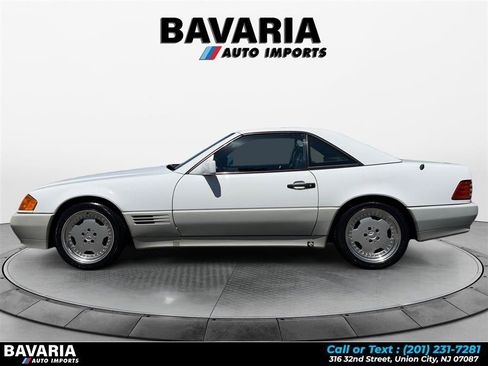 Used 1990 Mercedes-Benz 500 SL image 2